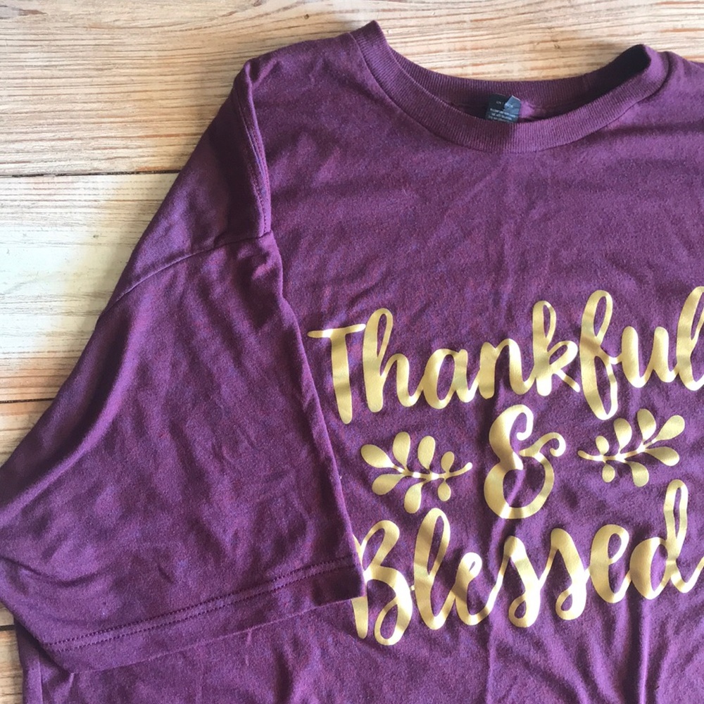 Top, thankful & blessed, purple